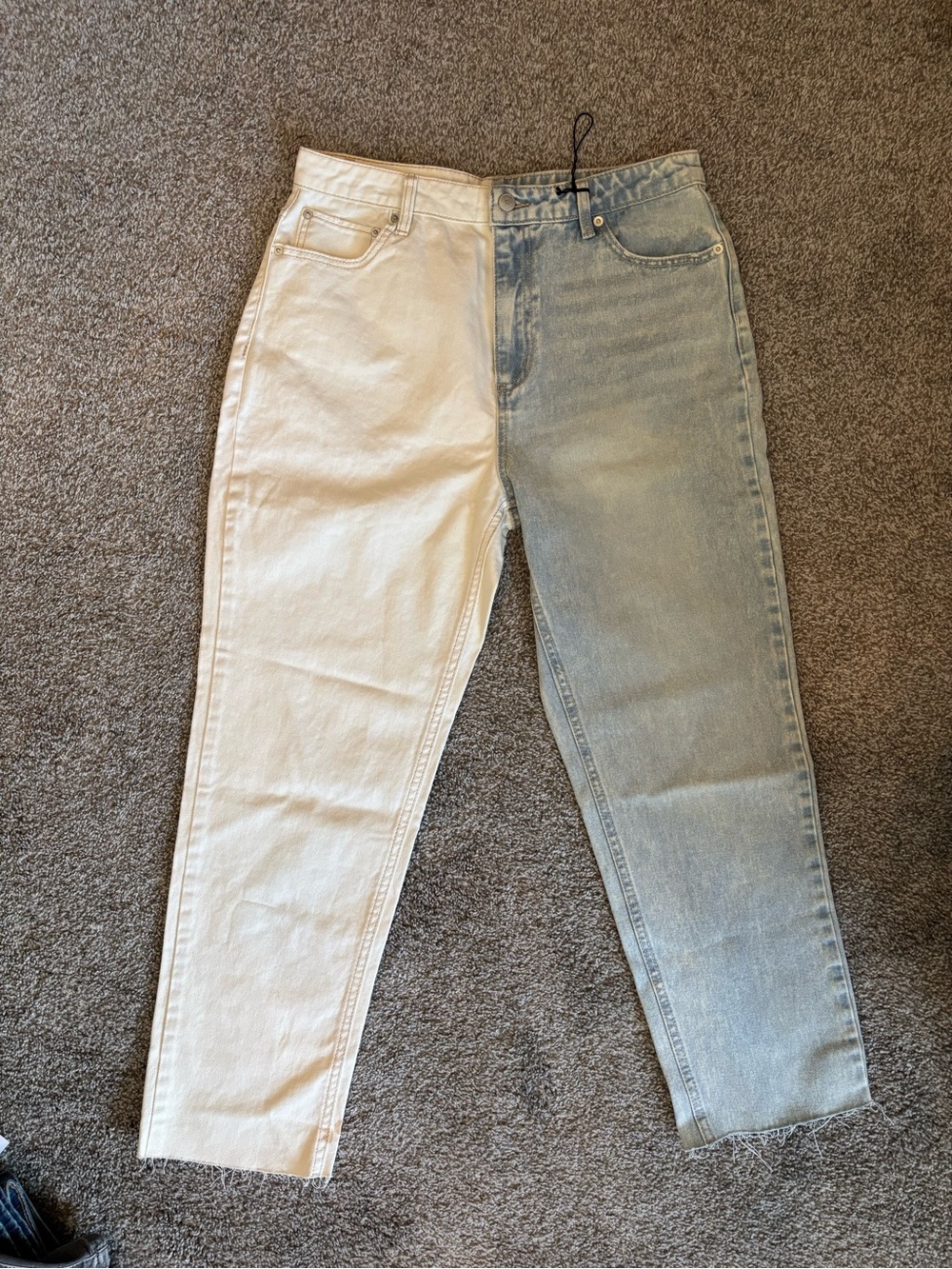 37.  No Boundaries Two-Tone Women's Jeans - Cream & Light Blue *flawed*